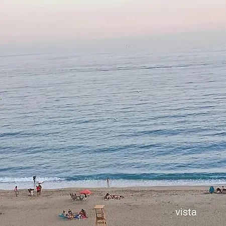Vista Playa Zapillo المرية